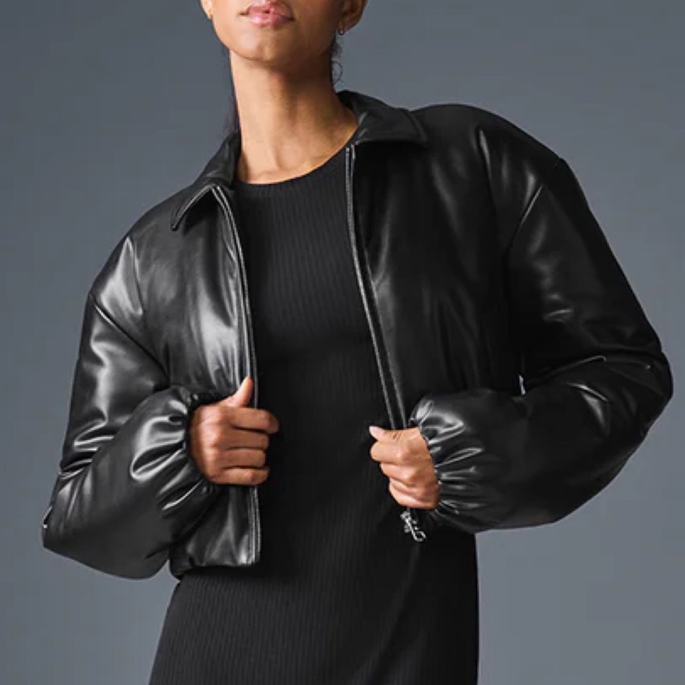 Alo Yoga Faux Leather Cropped Premier Bomber Black M